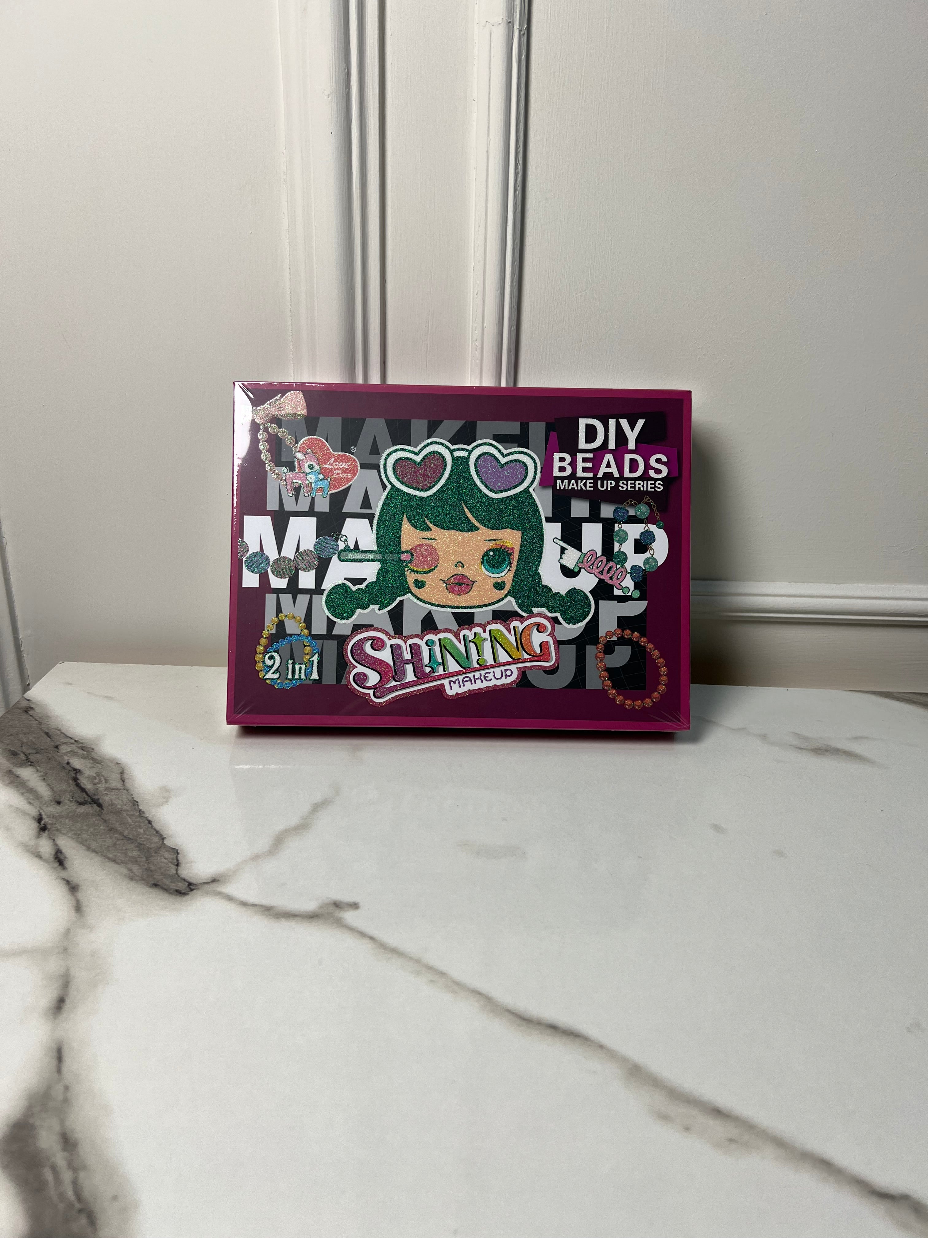 Shining beads 2 in 1 makeup set